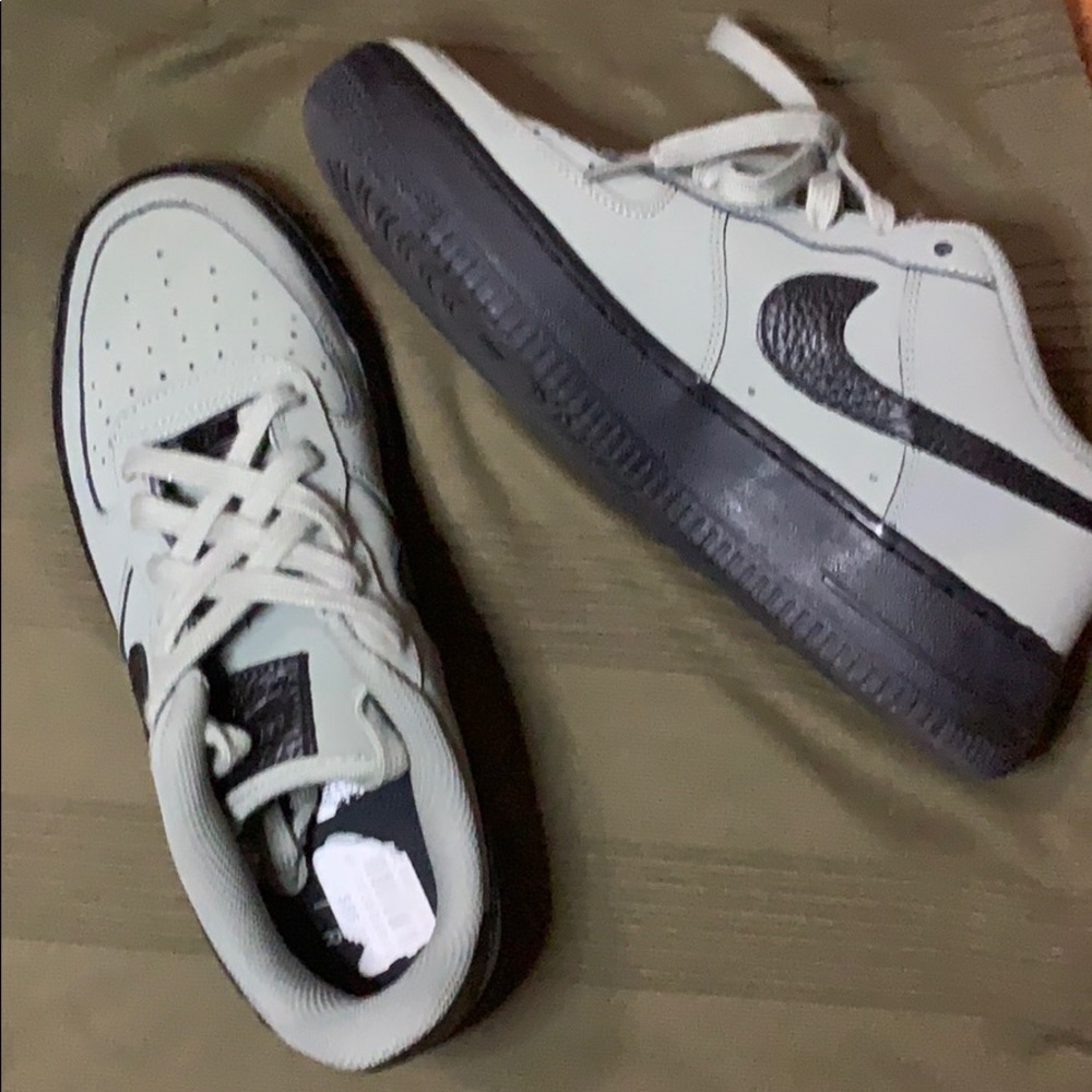 Nike Men and Women Air Max